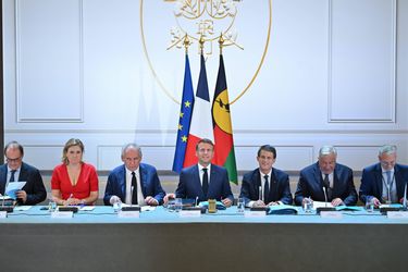 Ouverture du sommet pour l'avenir de la Nouvelle-Calédonie par Emmanuel Macron, le 2 juillet à l'Elysée.