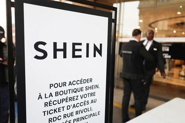 Shein a ouvert sa première boutique physique au BHV à Paris ce mercredi.