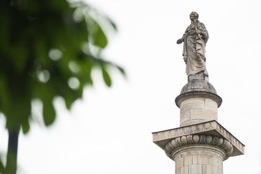 La statue de Louis XVI à Nantes.